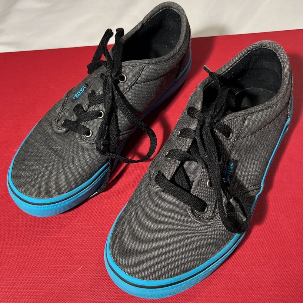 VANS Off The Wall Atwood Gray W/ Blue Soles Youth Sz 3 Great Shape Clean UK 2.5